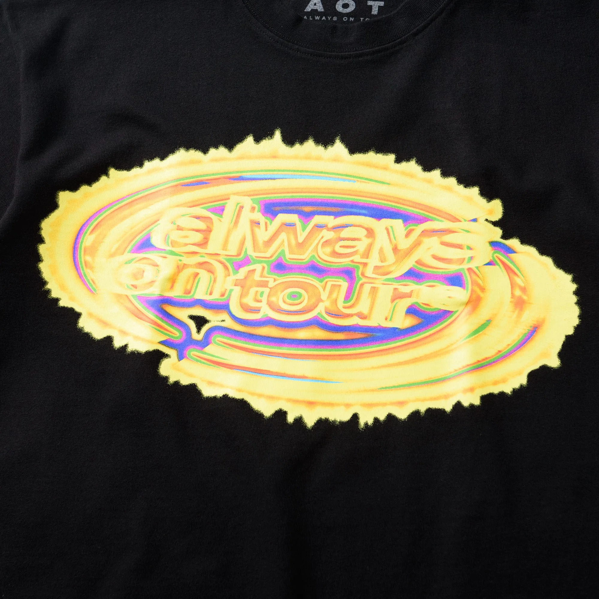 Always On Tour Aura Spinner Tee - Black