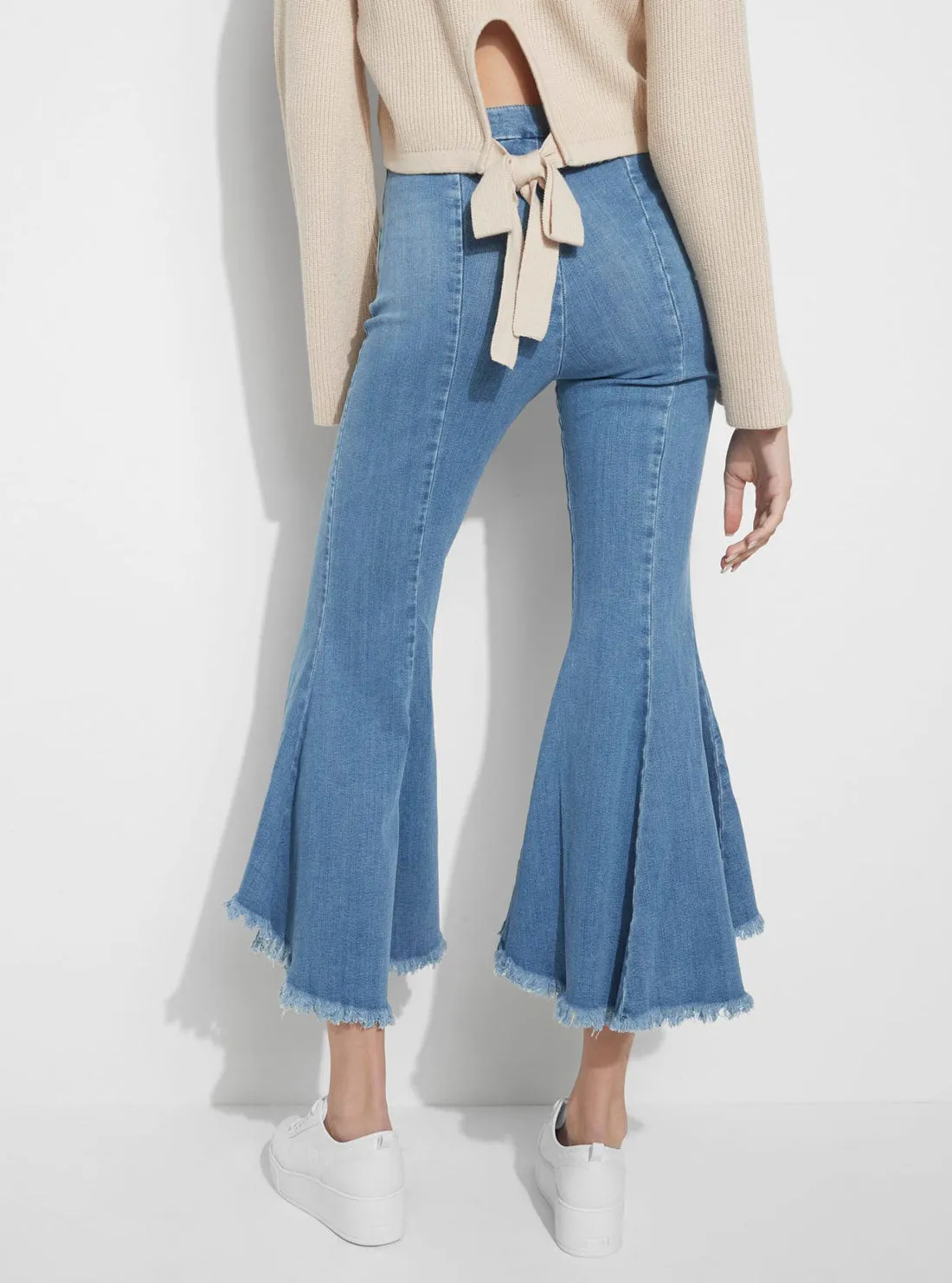 High-Rise Flare Denim Jeans in Sophia Wash Guess