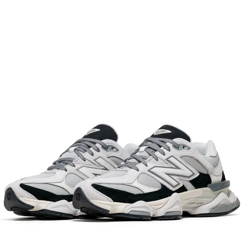 New Balance 9060 - Grey/Black