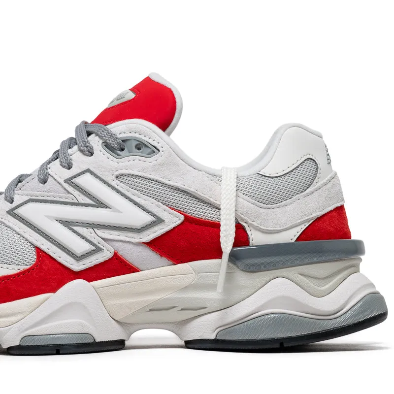 New Balance 9060 - Grey/True Red