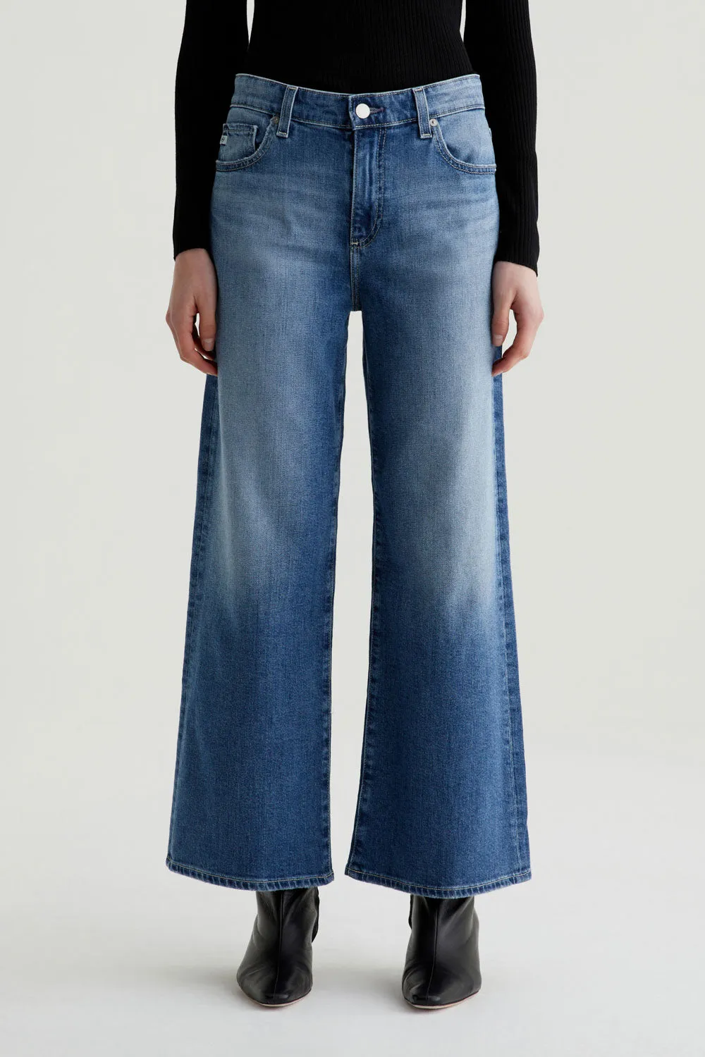 SAIGE WIDE LEG CROP IN BELL CANYON
