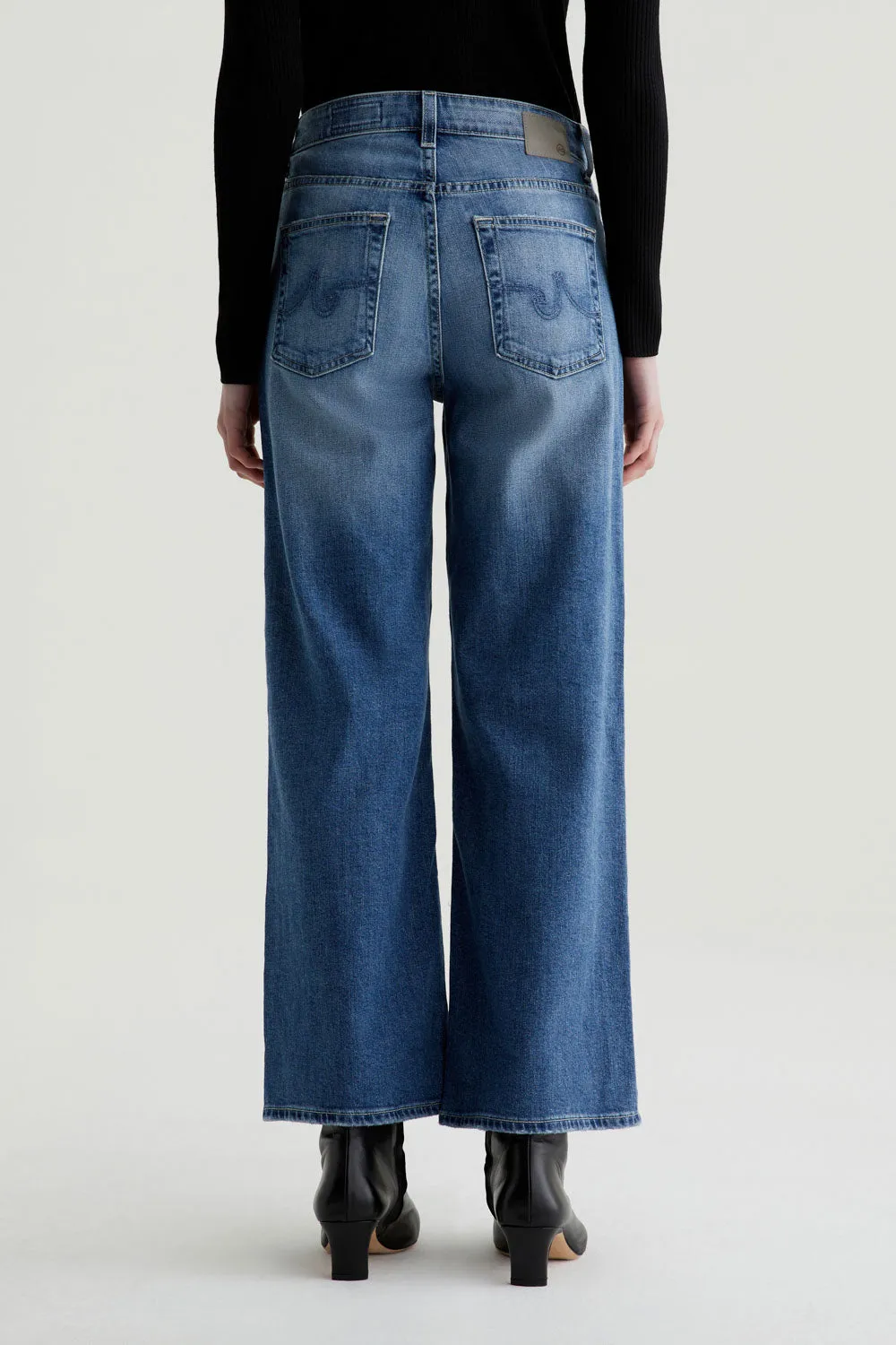 SAIGE WIDE LEG CROP IN BELL CANYON