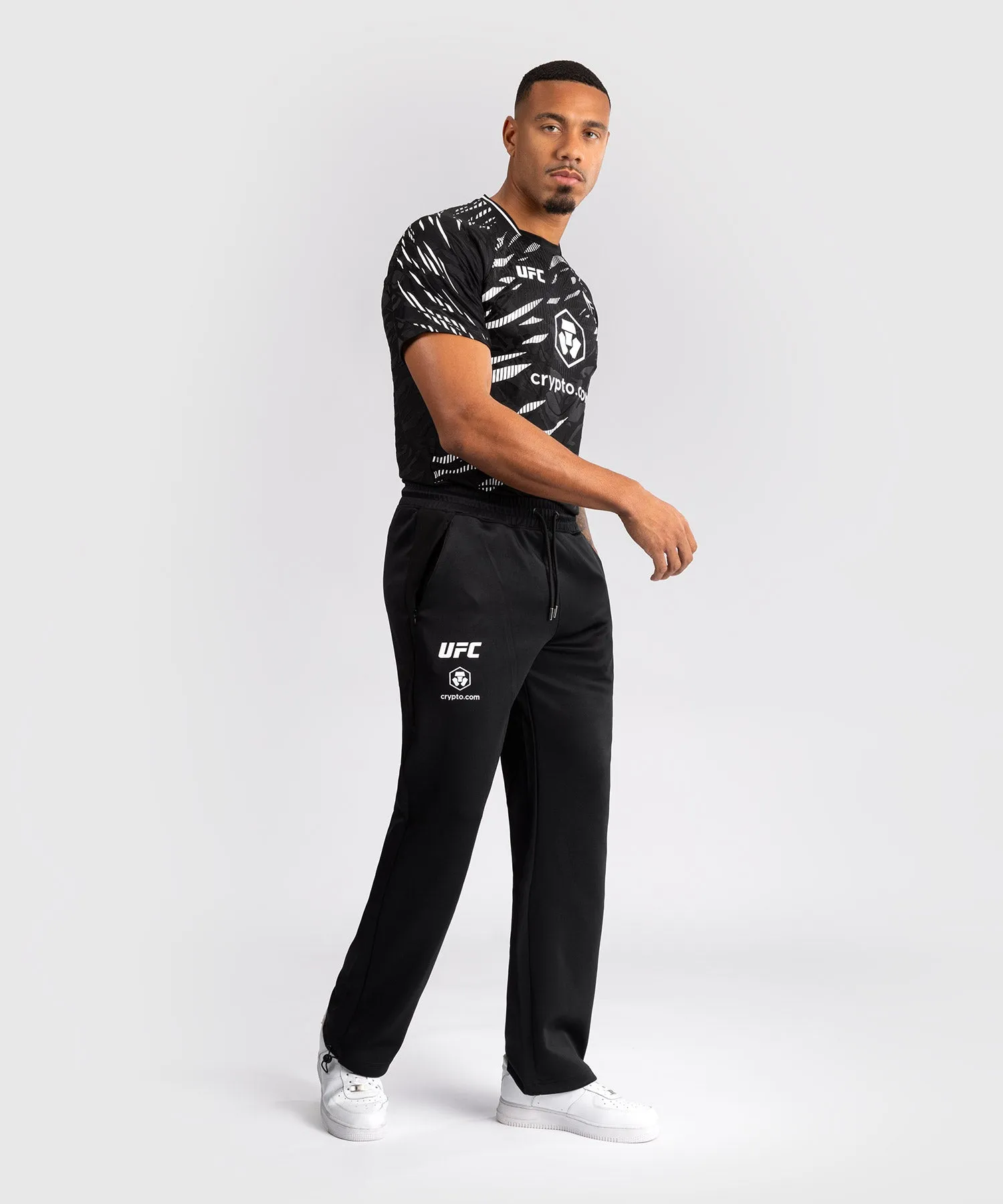 UFC Fusion by Venum Authentic Fight Night Men’s Straight Leg Walkout Pant - Black